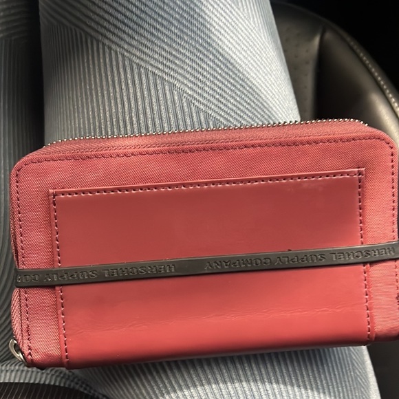 Herschel Wallet - Picture 2 of 4